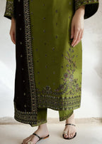 Batik Winter Edition 2027 Dhanak 3-Piece Embroidered Suit